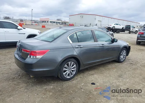 2012 Honda Accord 2.4 Ex-L z USA, uszkodzony, nr VIN 1HGCP2F87CA213593